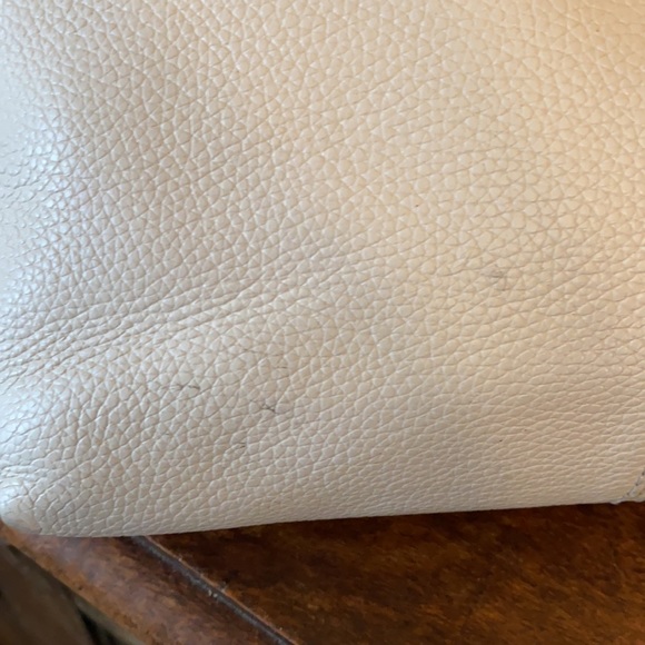 Brighton leather Ferrara crossbody organizer bag - Picture 10 of 12